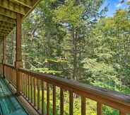 Lainnya 4 Spacious Dover Home w/ Sauna < 5 Miles to Ski!