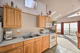 Others 4 Sanderling Sea Cottages, Unit 12