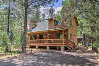 Lainnya Charming Show Low Cabin w/ Fire Pit: Near Hiking!