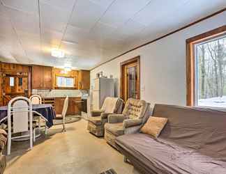 Khác 2 Remote Michigan Retreat on 10 Acres w/ Grill!