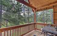 Lainnya 6 Inviting Nutrioso Cabin w/ Wraparound Porch!