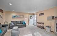 Others 6 West Richland Condo w/ Balcony < 1 Mi To Golf