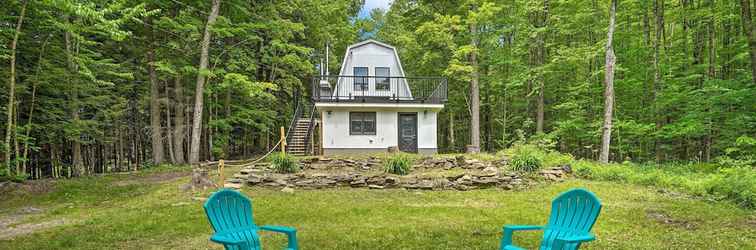 Others Wilmington Chalet w/ Hot Tub < 8 Mi to Mount Snow!