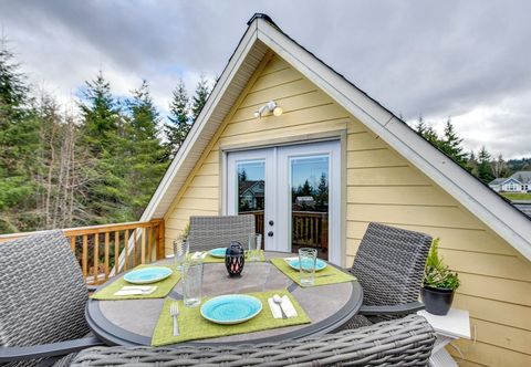 其他 Charming Port Angeles Studio w/ Deck & Views!