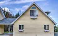 Lainnya 4 Charming Port Angeles Studio w/ Deck & Views!