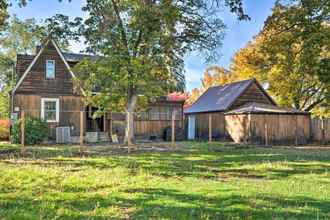 Others 4 East Medford Family Home w/ Yard & Sunroom!