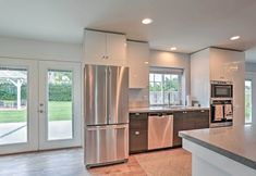 Lainnya 3 Spacious Oceanside Home: Patio & Grill, Near Beach