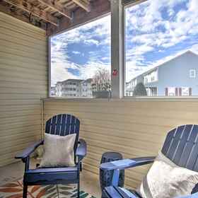 Interior 1 4 Mi to Ocean: Lewes Beach Condo w/ Screened Porch, Sarangi Satyajit MD Hotels