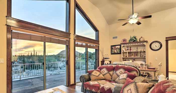 Others Modern Desert Condo w/ Deck & View, Near Hikes