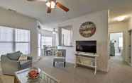 Others 7 Elegant Coastal Resort Condo: Minutes to Beaches!