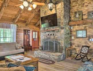 Others 2 Picturesque Log Cabin < 1 Mile to Table Rock Lake!