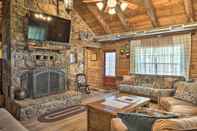 Others Picturesque Log Cabin < 1 Mile to Table Rock Lake!