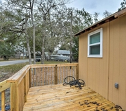 Others 2 Studio W/outdoor Shower 6 Mi to Ocean Isle Beach!