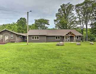 Lainnya 2 Kid-friendly Lake Ariel Cabin w/ Resort Amenities!