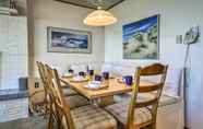 Khác 5 Oceanfront Escape w/ Pacific Views: Surf & Explore