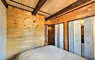 Lain-lain 3 Private Forested Retreat on 30 Acres w/ Hot Tub