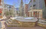 Others 5 Bright Keystone Condo w/ Pool & Hot Tub Access!