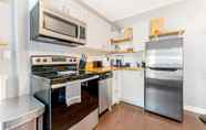 Lain-lain 3 Modern 1BR Apt - Near Downtown