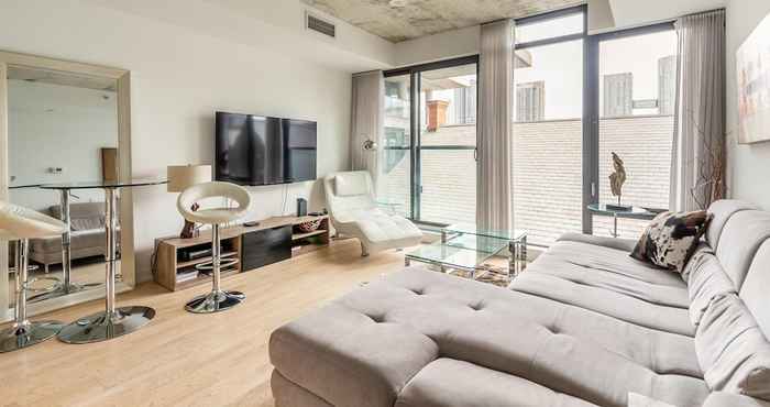 Lain-lain Stylish 1BR Condo - King Bed - King West