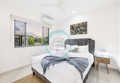 Khác 3 ZENHOUSE STYLISH - 3BR Home near Shops