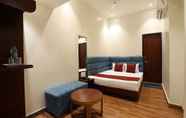 Others 2 Hotel Amrit