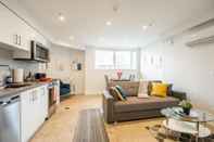 Others Modern 1BR Apartment - Prime Bloor St Location