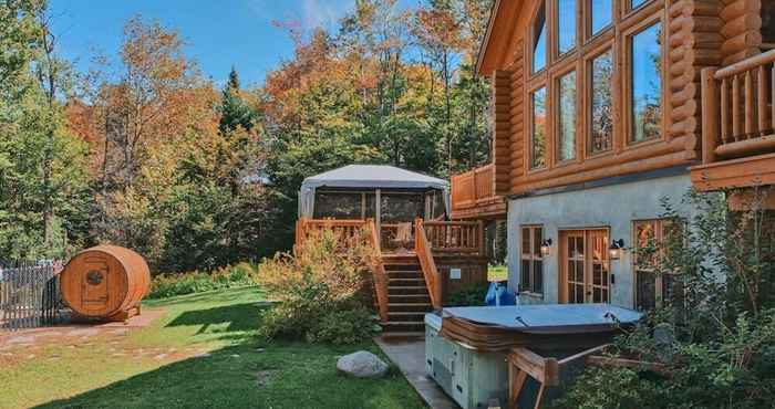 Others Grand Duc 74 - Gorgeous log Cottage With Private hot tub Heated Pool and Sauna