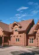 Imej utama Executive Plus 89 - Luxurious log Home With Private hot tub Pool Sauna and Close to Activities