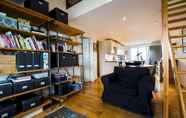 อื่นๆ 6 Brussels EU Cosy Duplex Residence