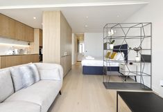 Others 3 Luxury Waterfront Studio in Canary Wharf by Underthedoormat