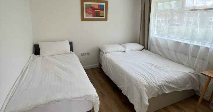 Lainnya Modern 2BD Flat - 5 min to London City Airport