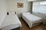 Lainnya Modern 2BD Flat - 5 min to London City Airport