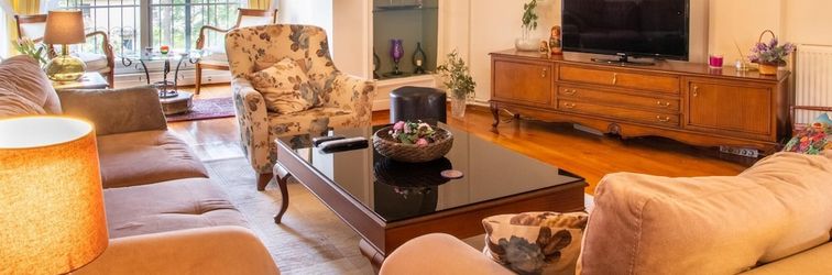 Others Spacious Detached House With Garden in Izmir