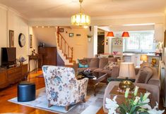 Others 7 Spacious Detached House With Garden in Izmir