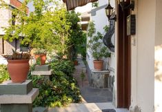 Others 4 Spacious Detached House With Garden in Izmir