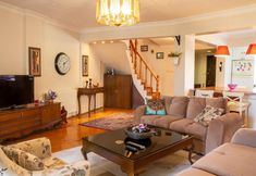 Others 6 Spacious Detached House With Garden in Izmir