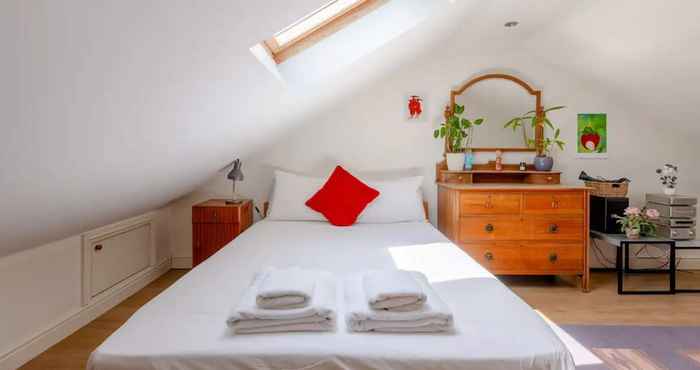 Lainnya Beautiful 2BD House With Garden - Stoke Newington