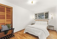 Others 2 Hillside on North Queen Anne