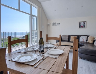 Others 2 Caldey - 2 Bedroom Apartment - Pendine