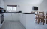 Others 6 Caldey - 2 Bedroom Apartment - Pendine