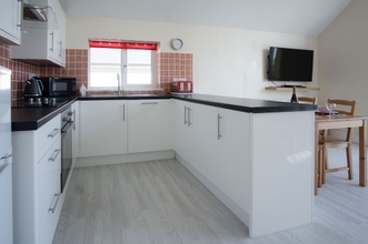 Others 4 Bluebird - 2 Bedroom Apartment - Pendine