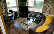 Others 2 Ultra Deluxe Versace Apartment Near Sheffield
