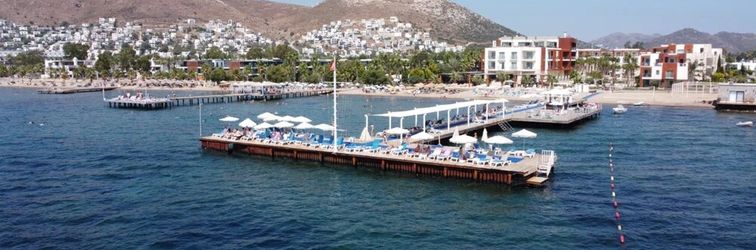 อื่นๆ SUNDANCE SUITES HOTEL