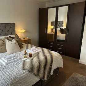 Primary image 1 Impeccable 2-bed House Next to Old Trafford, 링웨이 호텔