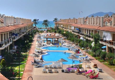 Others SUNSET BEACH CLUB LEBRENTALS