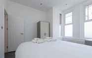 อื่นๆ 4 Modern 2BD Flat With a Garden - West Hampstead