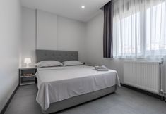 Lain-lain 3 Rose Erela