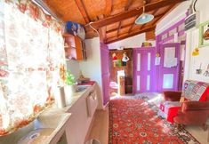 Others 4 Mell10 House