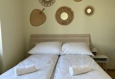 Others 5 Wilczy Zaułek