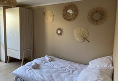 Others 7 Wilczy Zaułek